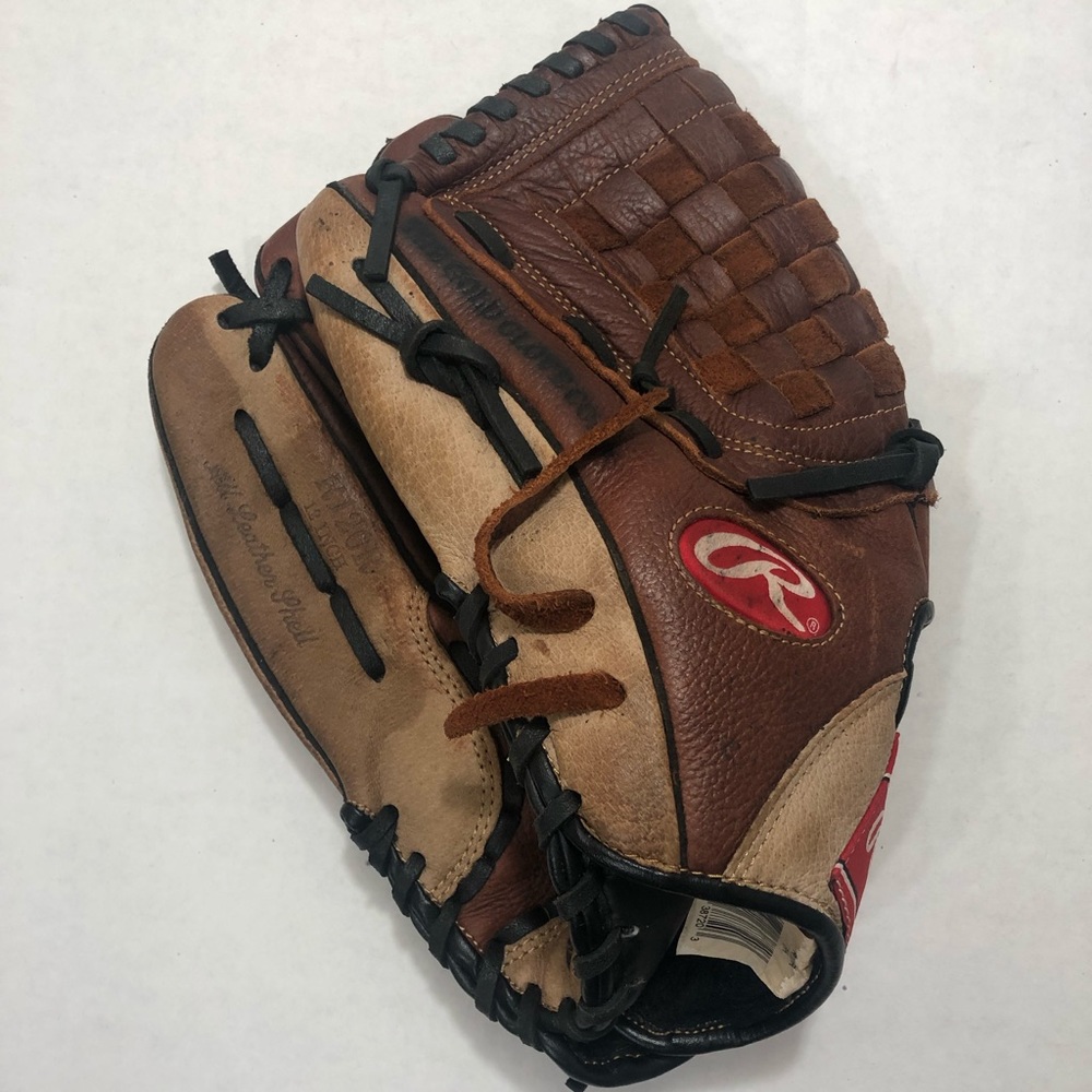 Rawlings Renegade 12in baseball/softball glove